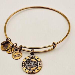 Alex and Ani | Las Vegas Bangle | Gold